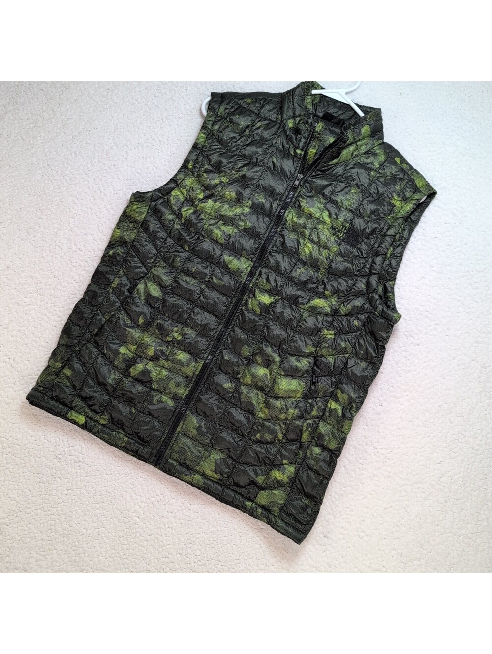 The North Face Camo ThermoBall Insulated Vest Men's Small Green Full Zip